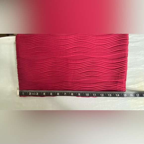 NaNa Ribbed Fuchsia Pencil Skirt - Picture 7 of 8